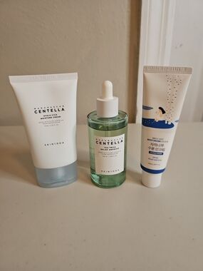 Skin1004 & RoundLab Skincare Bundle ~ Moisturizer, Ampoule Serum, and SPF 45